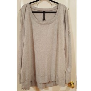 Yogalicious workout sweater size 3X